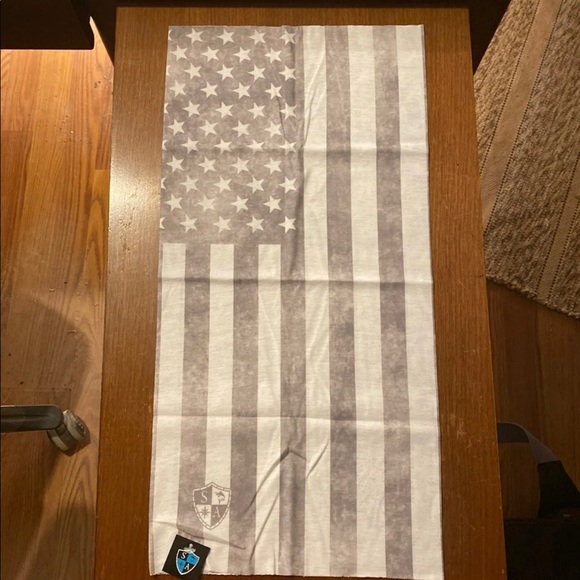 Whiteout Flag SA Co. Face Shield® - Picture 2 of 6